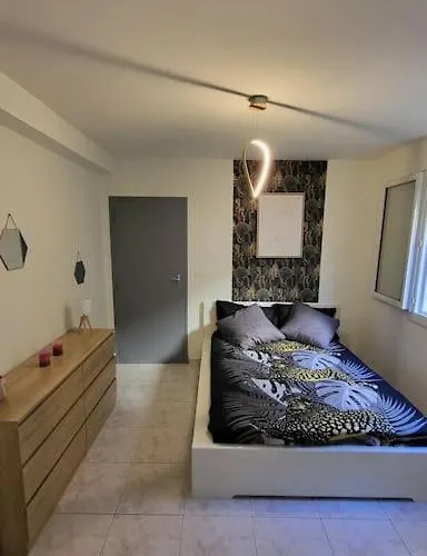 Appartement Chaleureux, Proche De La Gare